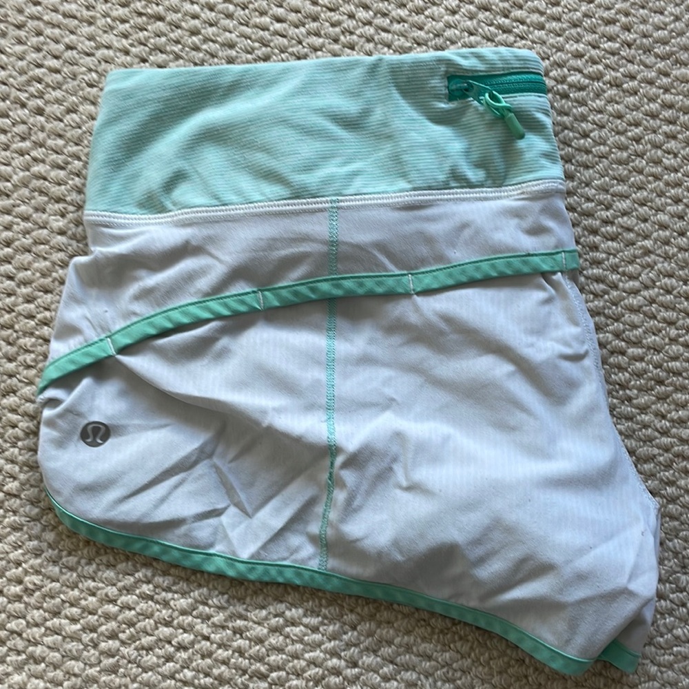 Lululemon Speed Up Short